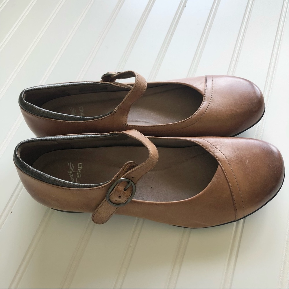 Dansko Fawna Leather Mary Janes Chestnut Size 39